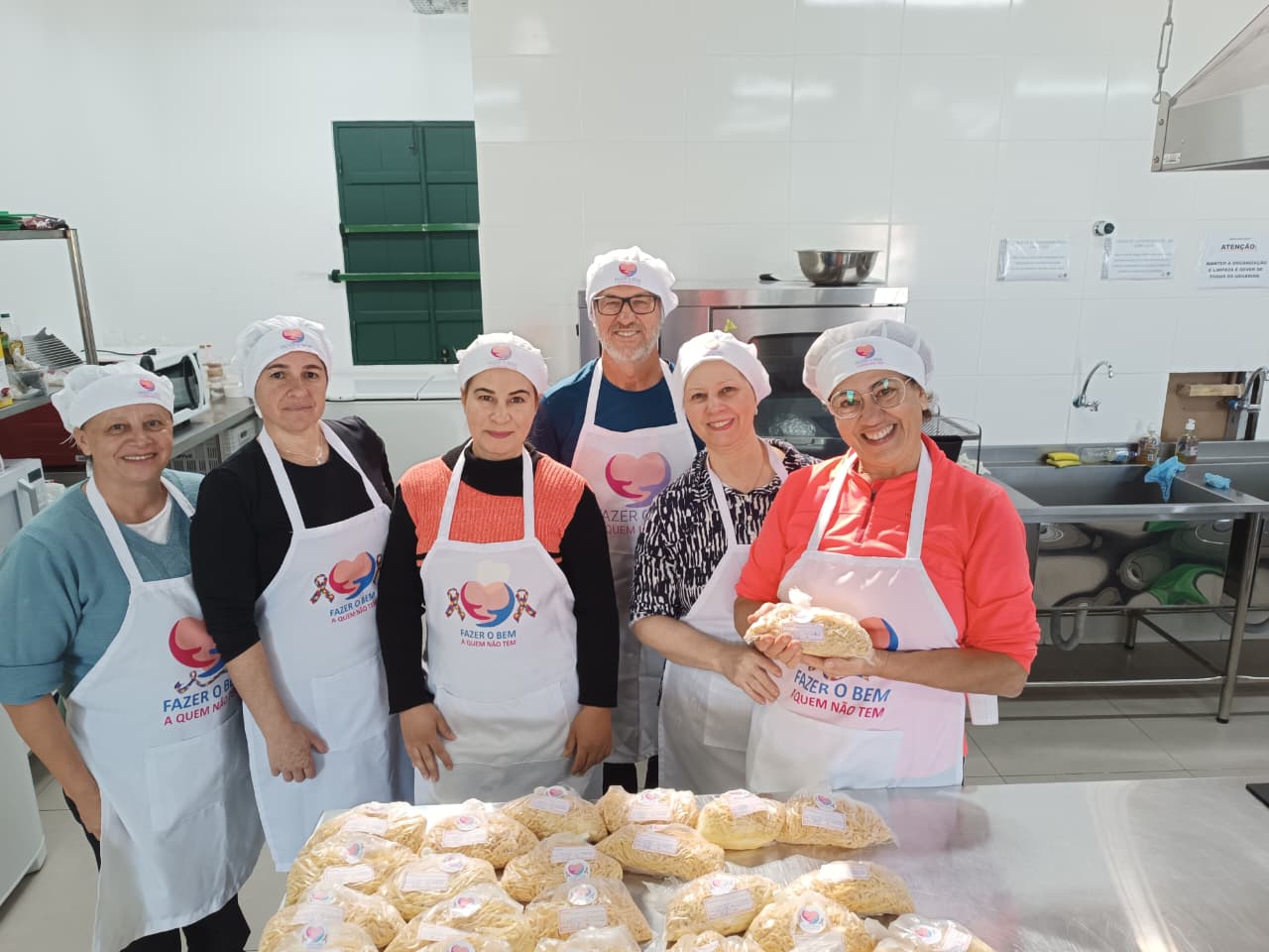 Equipe da produção da massa